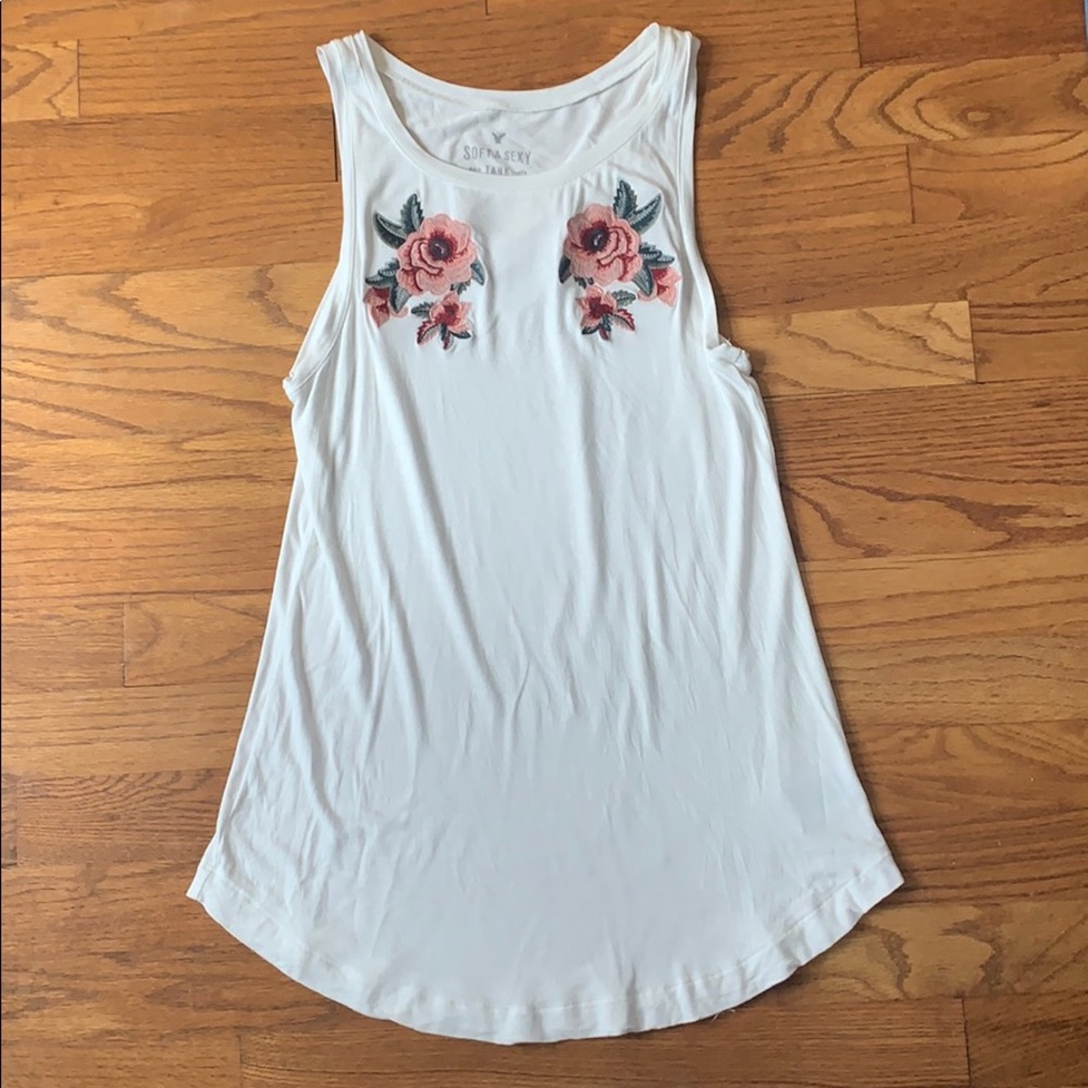 American Eagle Soft&Sexy White Tank with Flowers